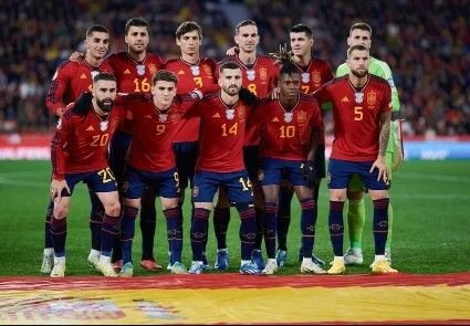 spain national football team vs england national football team lineups